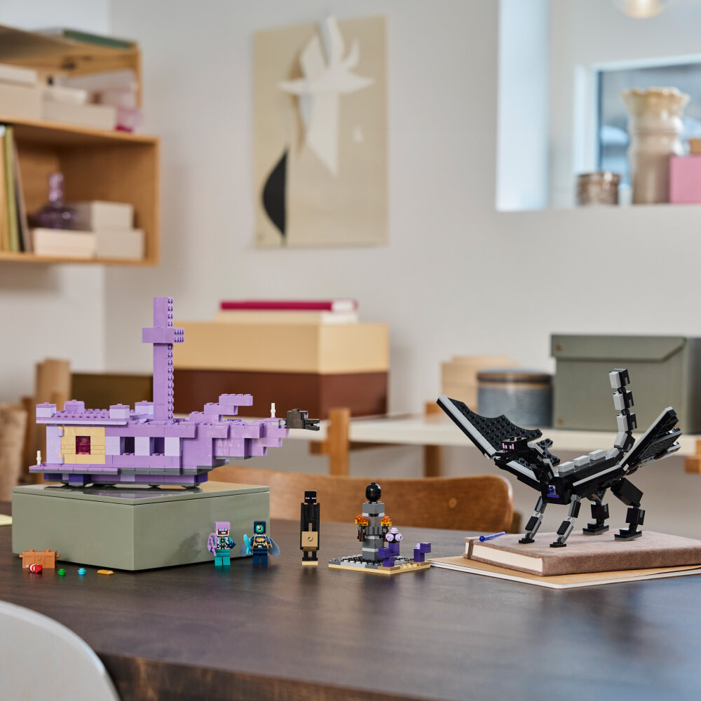 LEGO Minecraft - De Enderdraak en het End-schip 8+