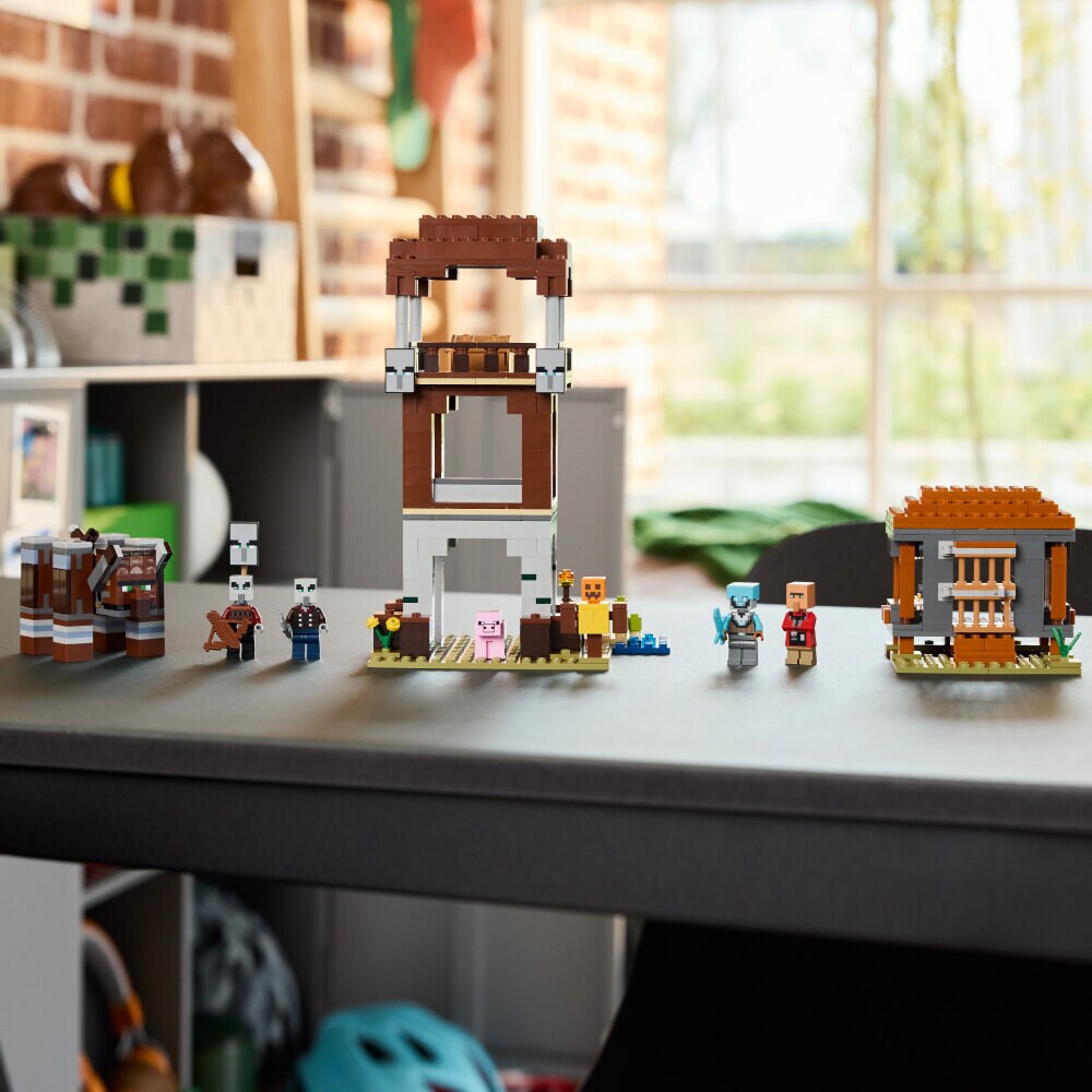 LEGO Minecraft - De Plunderaar buitenpost en Verwoester 9+