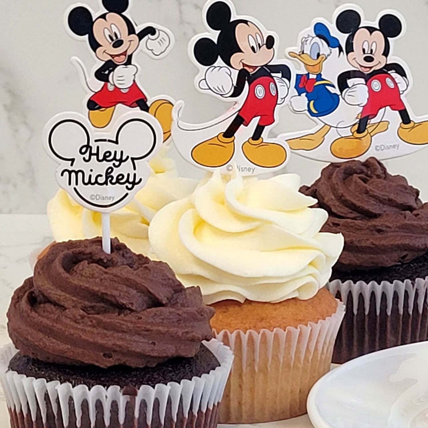 Mickey Mouse Caketoppers 16 stuks