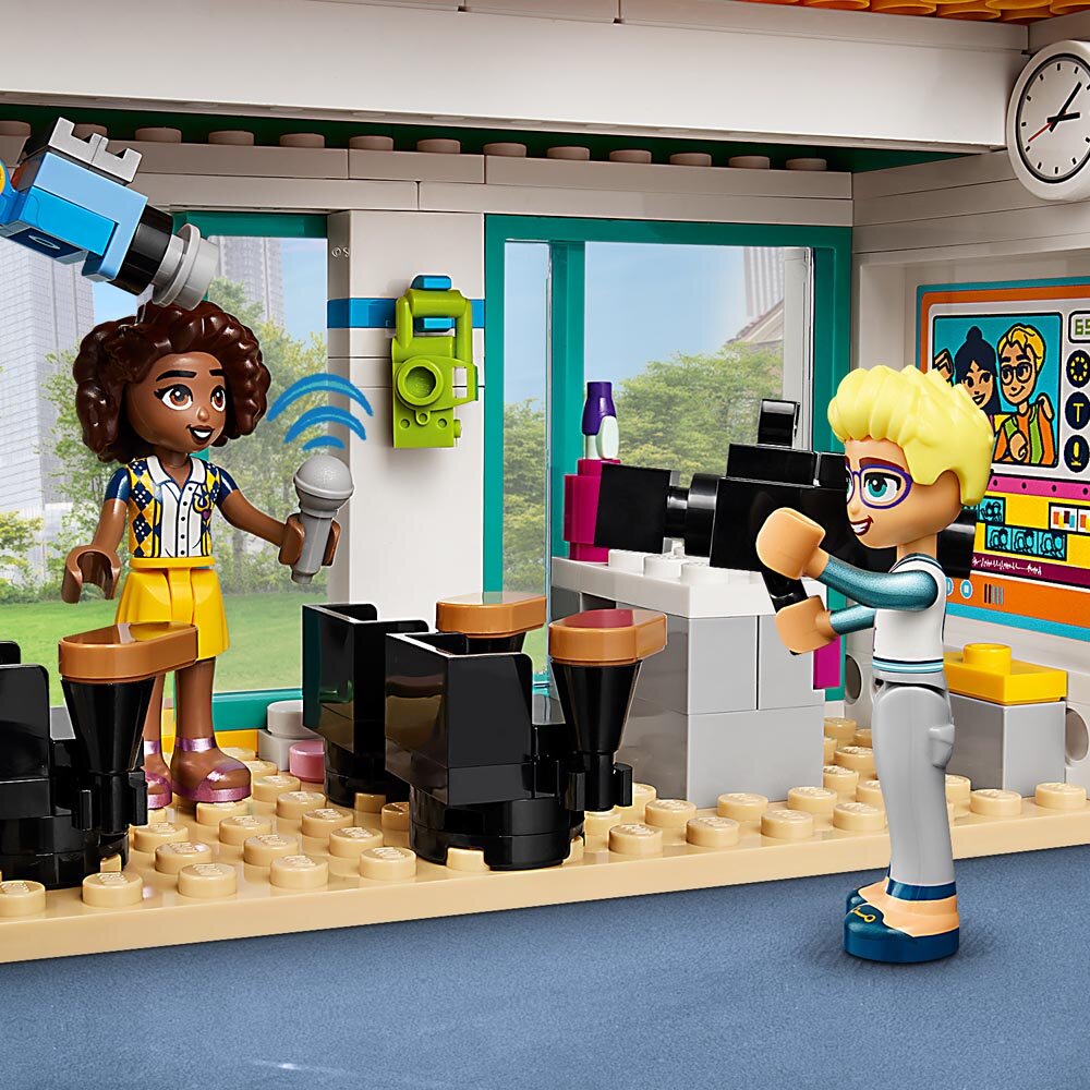 LEGO Friends - Heartlakes internasjonale skole 8+