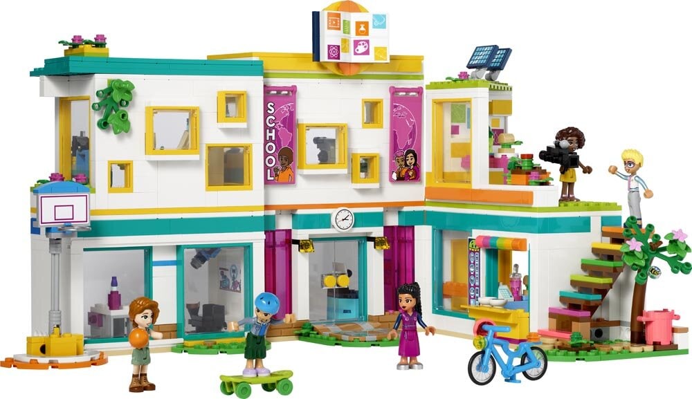 LEGO Friends - Heartlakes internasjonale skole 8+