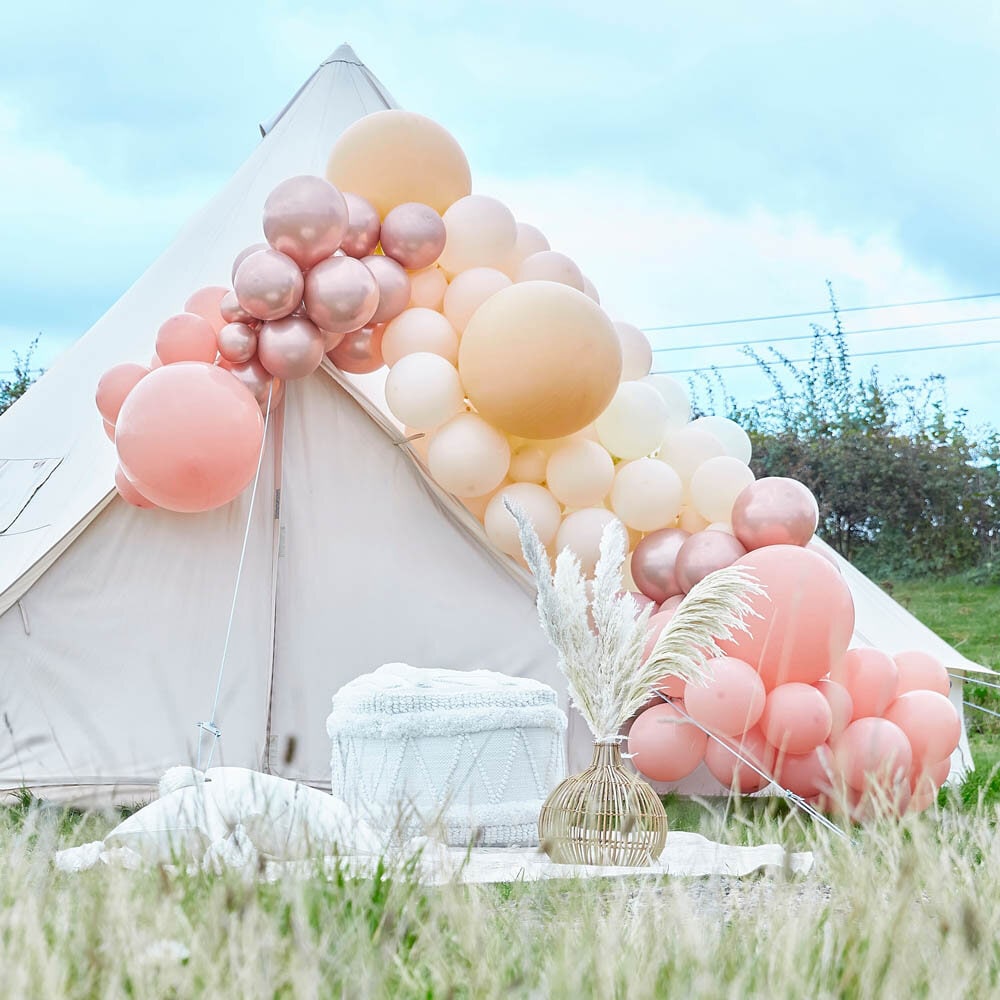 DIY Deluxe Ballonnenboog - Perzik, Naturel en Roségoud