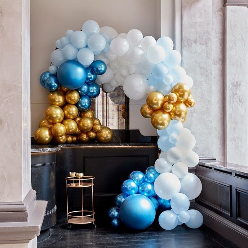 DIY Deluxe Ballonnenboog - Lichtblauw, goud en wit