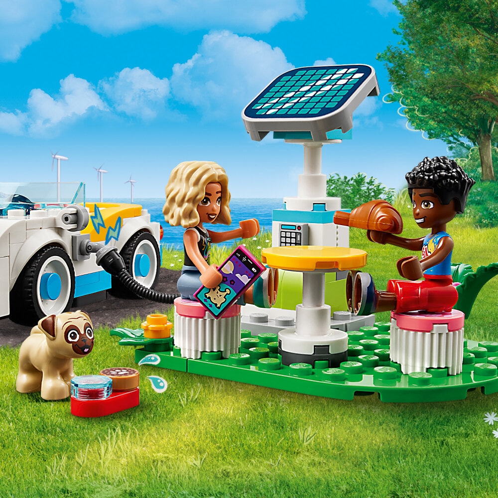 LEGO Friends - Elektrische auto en oplaadpunt 6+