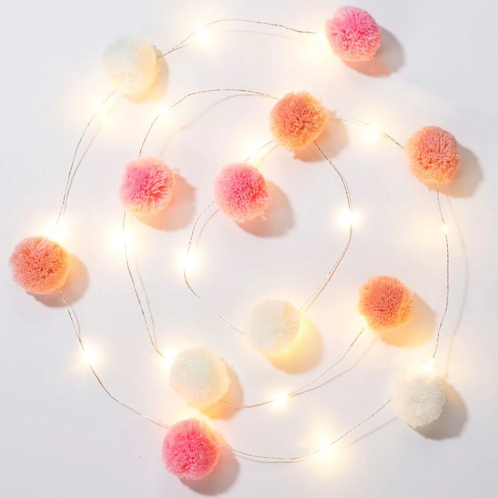 LED Lichtslinger - Roze Pom Pom 2 meter