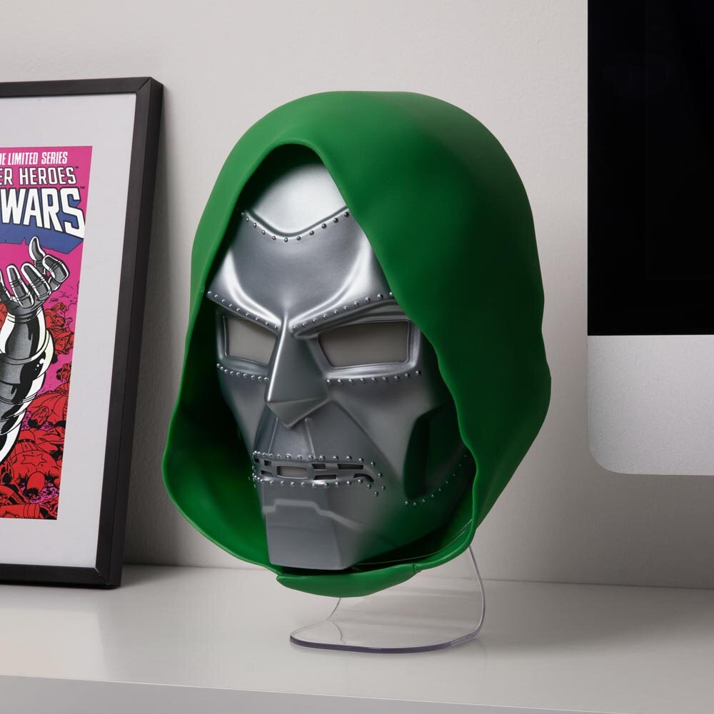 Dr Doom Maskerlamp