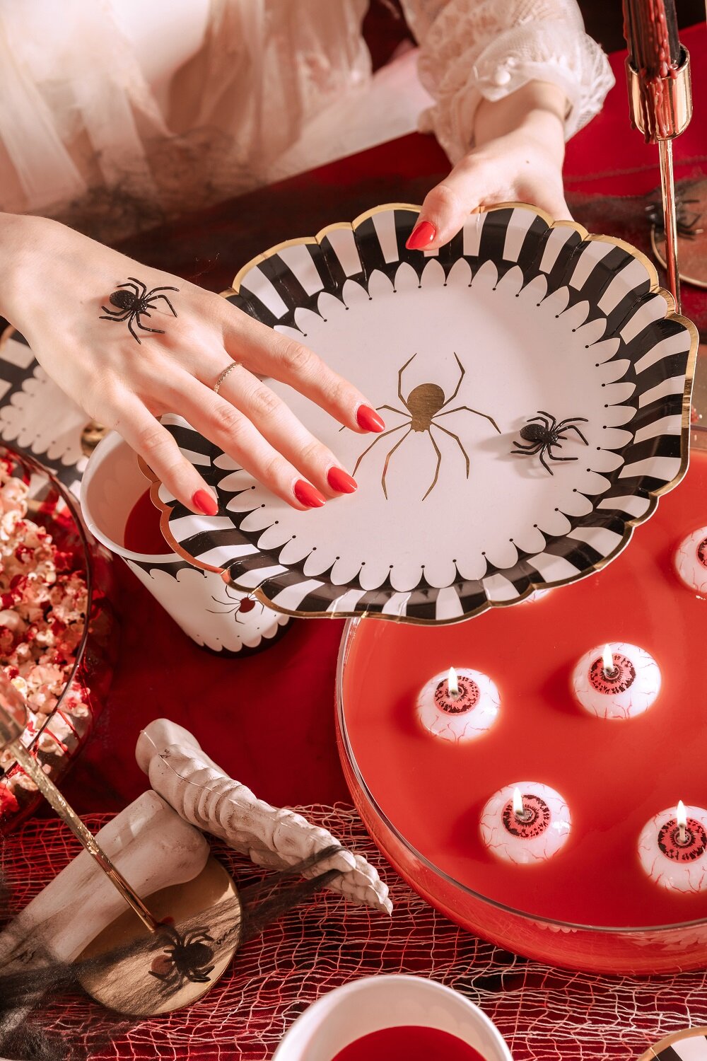 Halloween borden met gouden spin 6 stuks