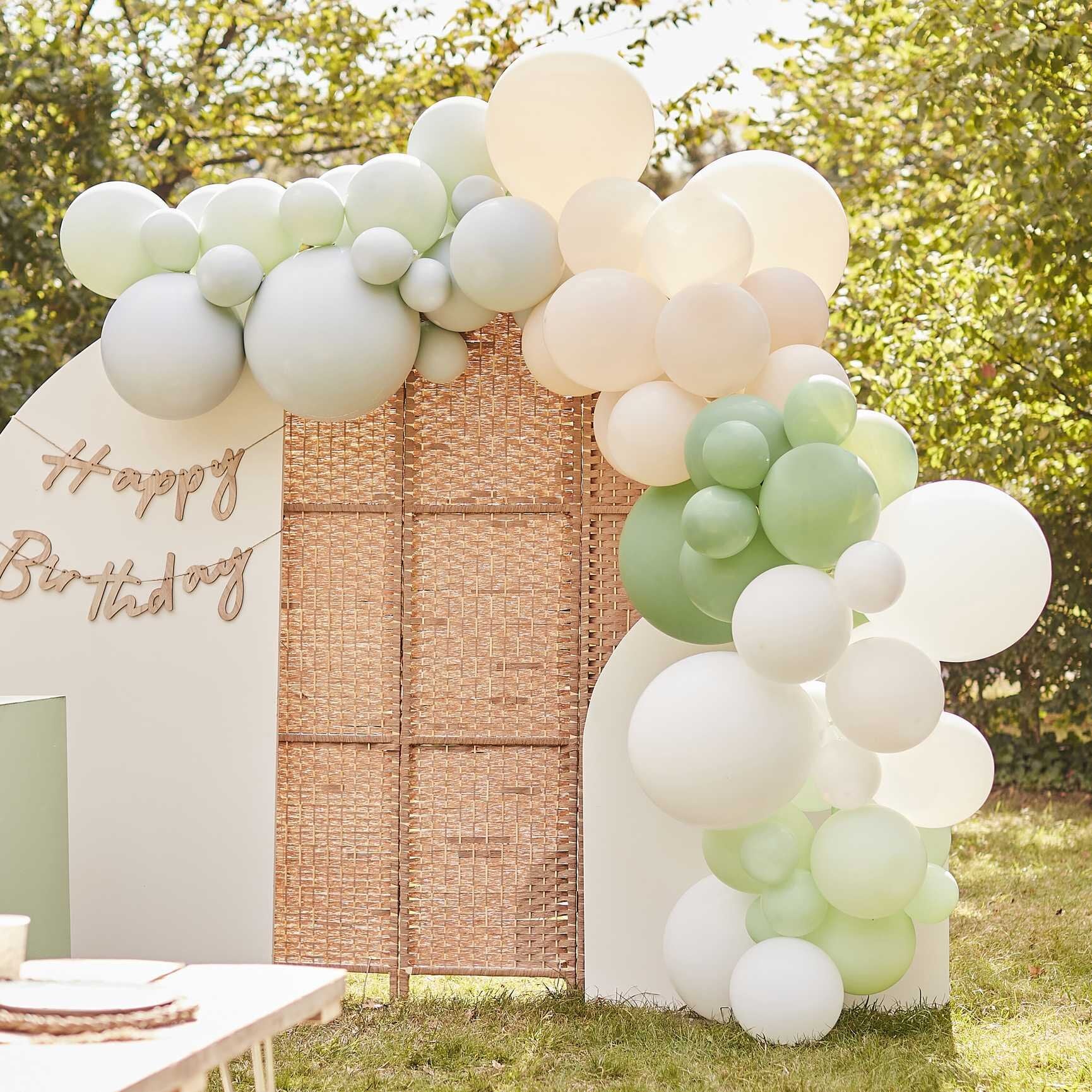 DIY Ballonnenboog - Groen, wit en neutraal